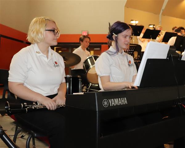 Emma & Madilyn on keyboard