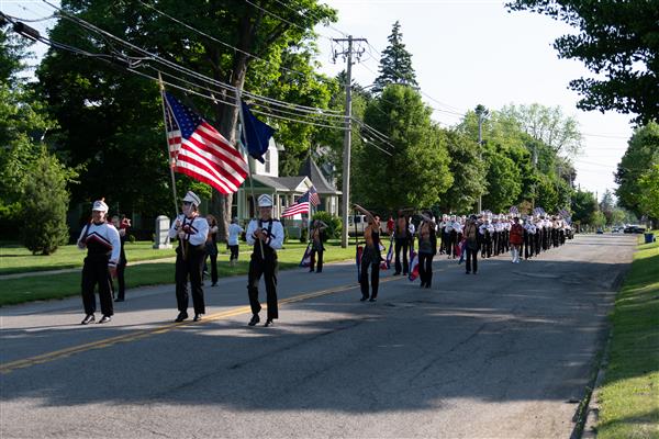 Marching band on Bloomingdale Avenue
