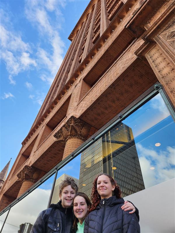 Students at the base of the Guaranty Building