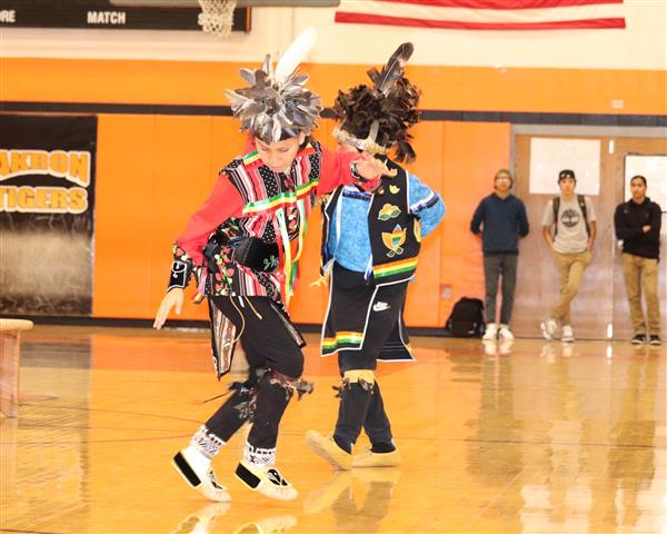 Kortlnd and Quentin dancing