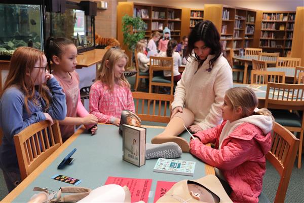 Learning about prostheses