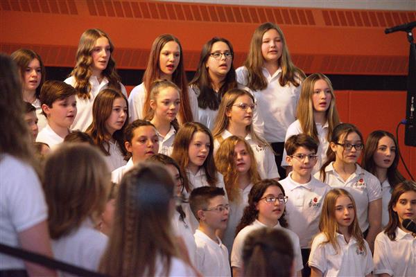 MS Chorus 4