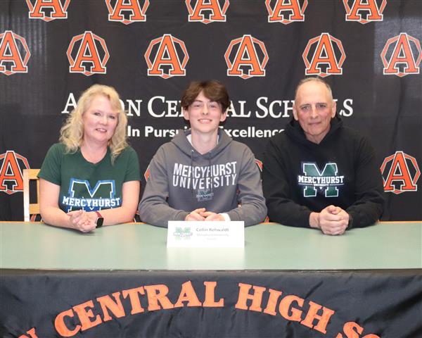 Collin Rehwaldt with parents