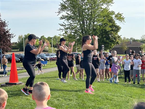 Zumba leaders