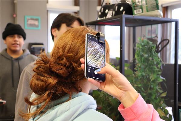 Capturing image