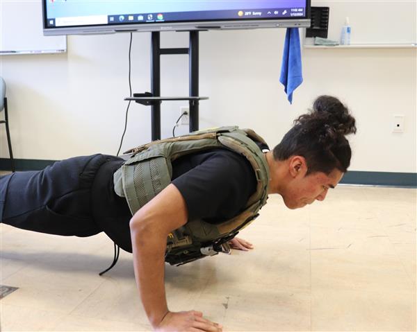 Michael in push up challnge