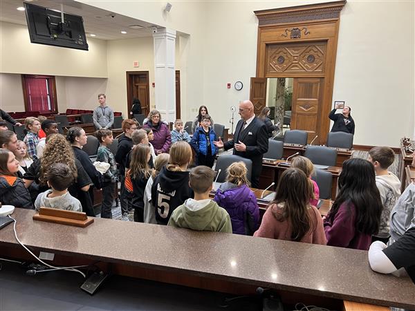 Students in the chamber with Legislator Bargnesi